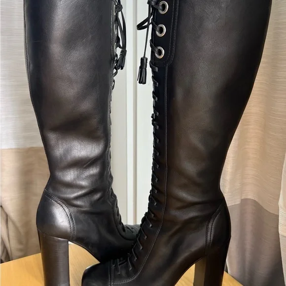 Miu Miu lace up boots - Picture 7 of 11
